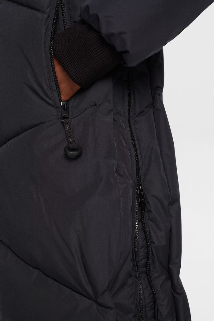 ‌循環再生：連帽保暖外套, 黑色, detail image number 2