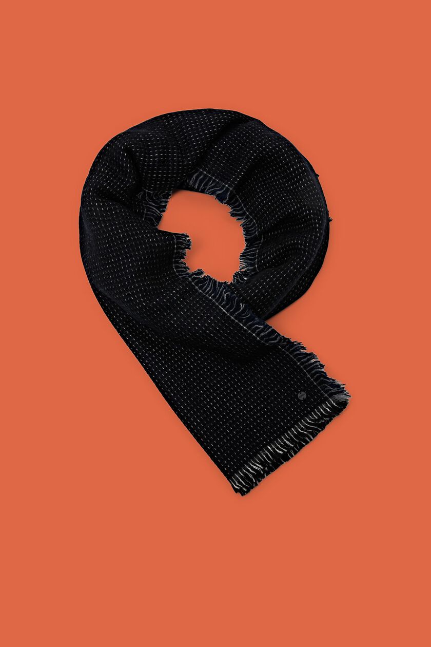 Structured Woven Scarf