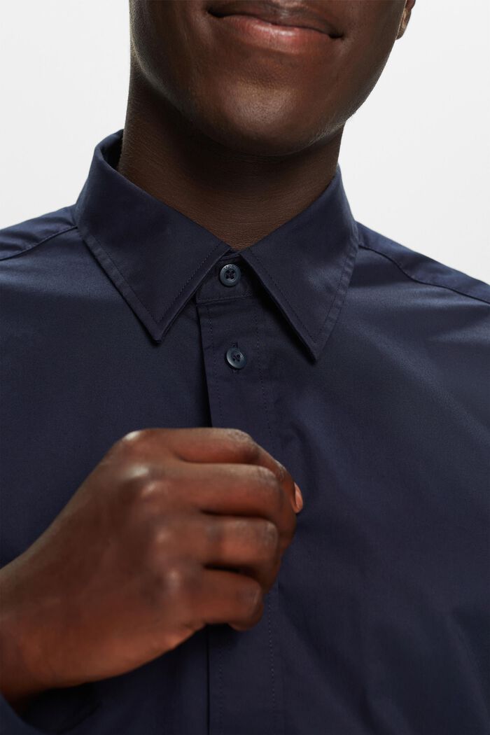 標準版型恤衫, 海軍藍, detail image number 2