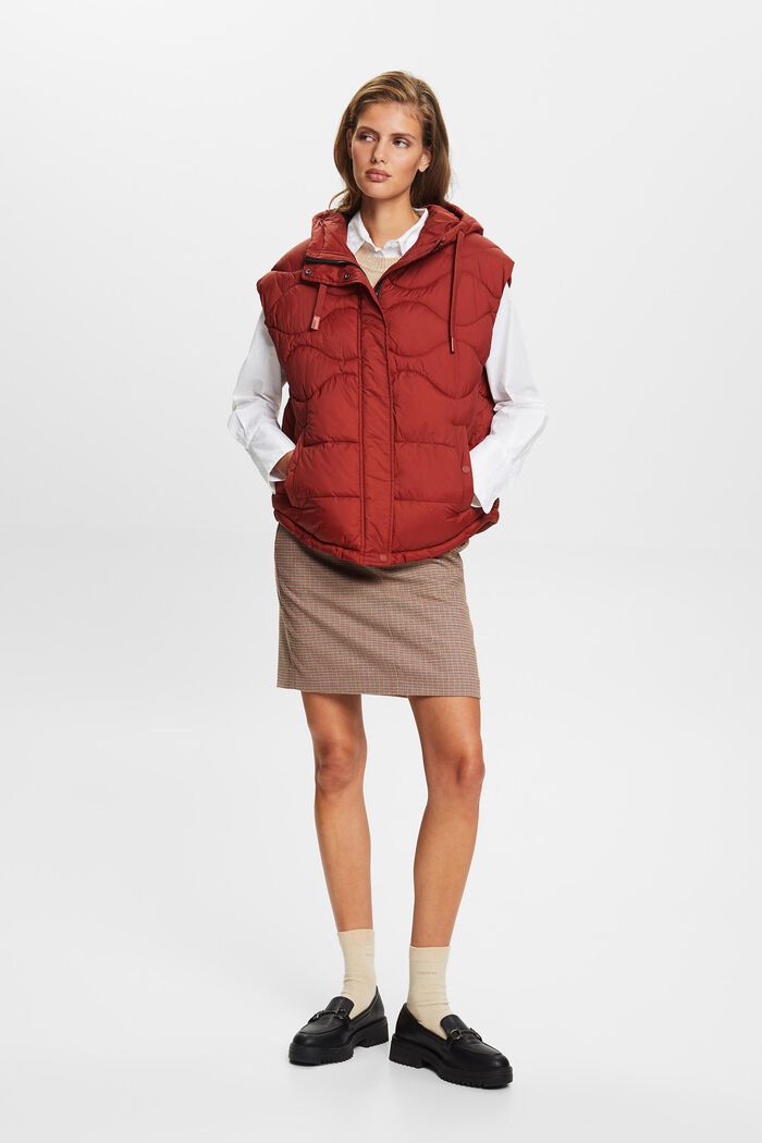 Shop the Latest in Women\'s Fashion Recycled: quilted waistcoat with a hood  | ESPRIT Hong Kong Official Online Store