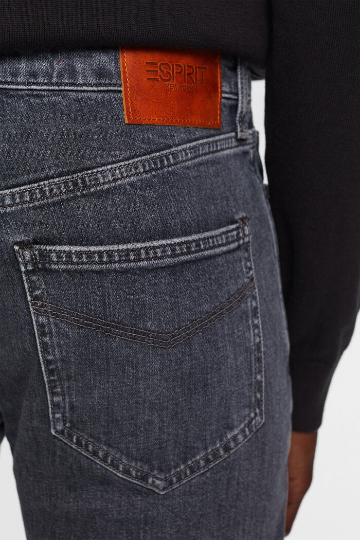 Mid-Rise Straight Jeans, BLACK MEDIUM WASHED, detail image number 4